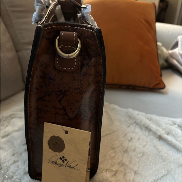 NWT: Patricia Nash Signature Zancona Map print collection handbag & wallet. - Picture 7 of 10